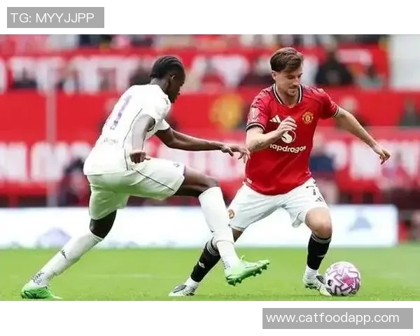 11月6日曼联对决劲敌期待精彩比赛揭幕战的激烈较量 11月6日曼联对决劲敌期待精彩比赛揭幕战的激烈较量